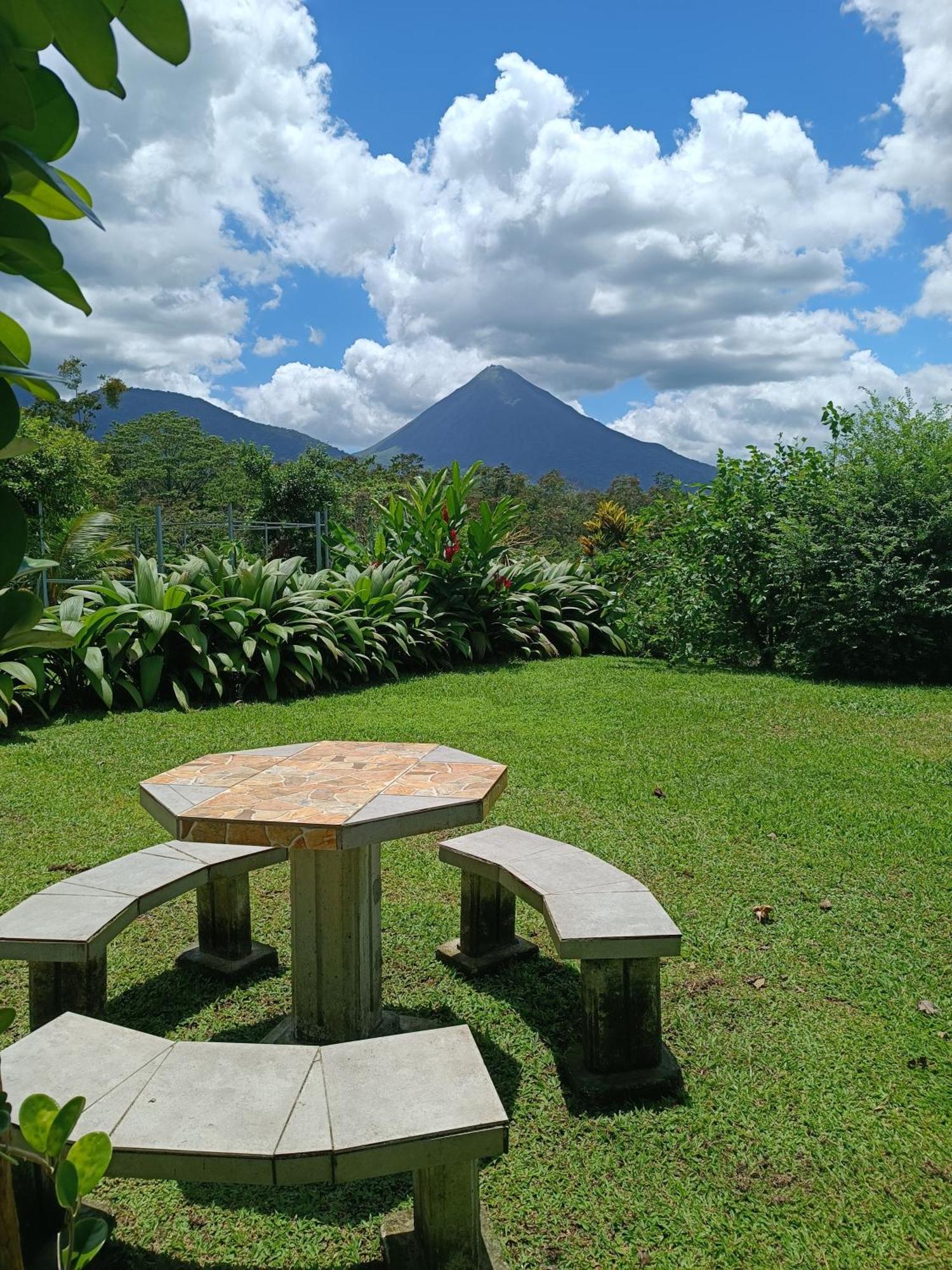 Casa De Campo Heliconia La Fortuna Стая снимка